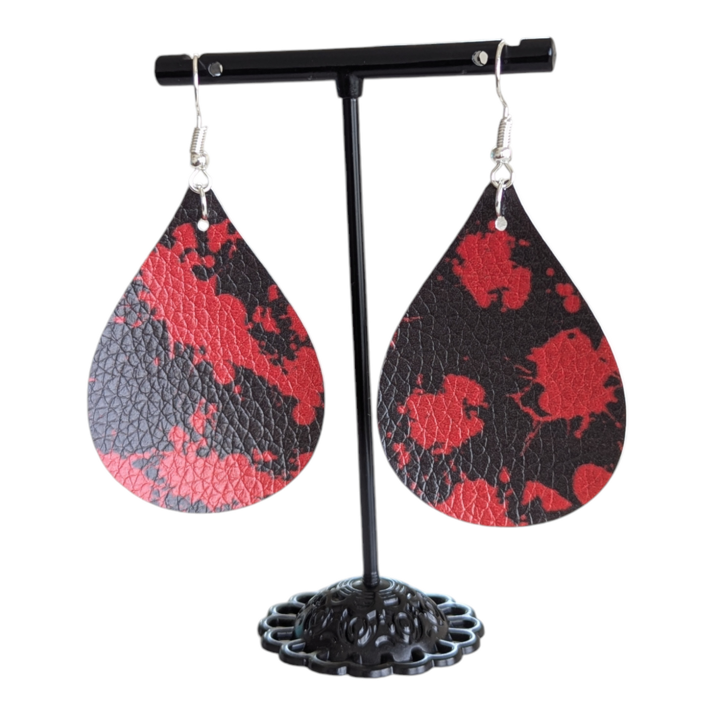 Jamie Lee Curtis - Scream Queen Earrings